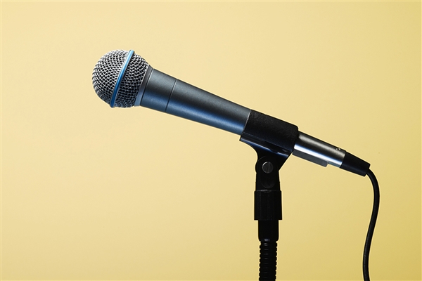 富联娱乐登录：90后女驻唱歌手脑血管破裂去世：生前患有糖尿病